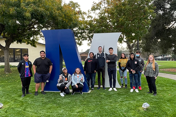 Celebrating Volunteers at Menlo College