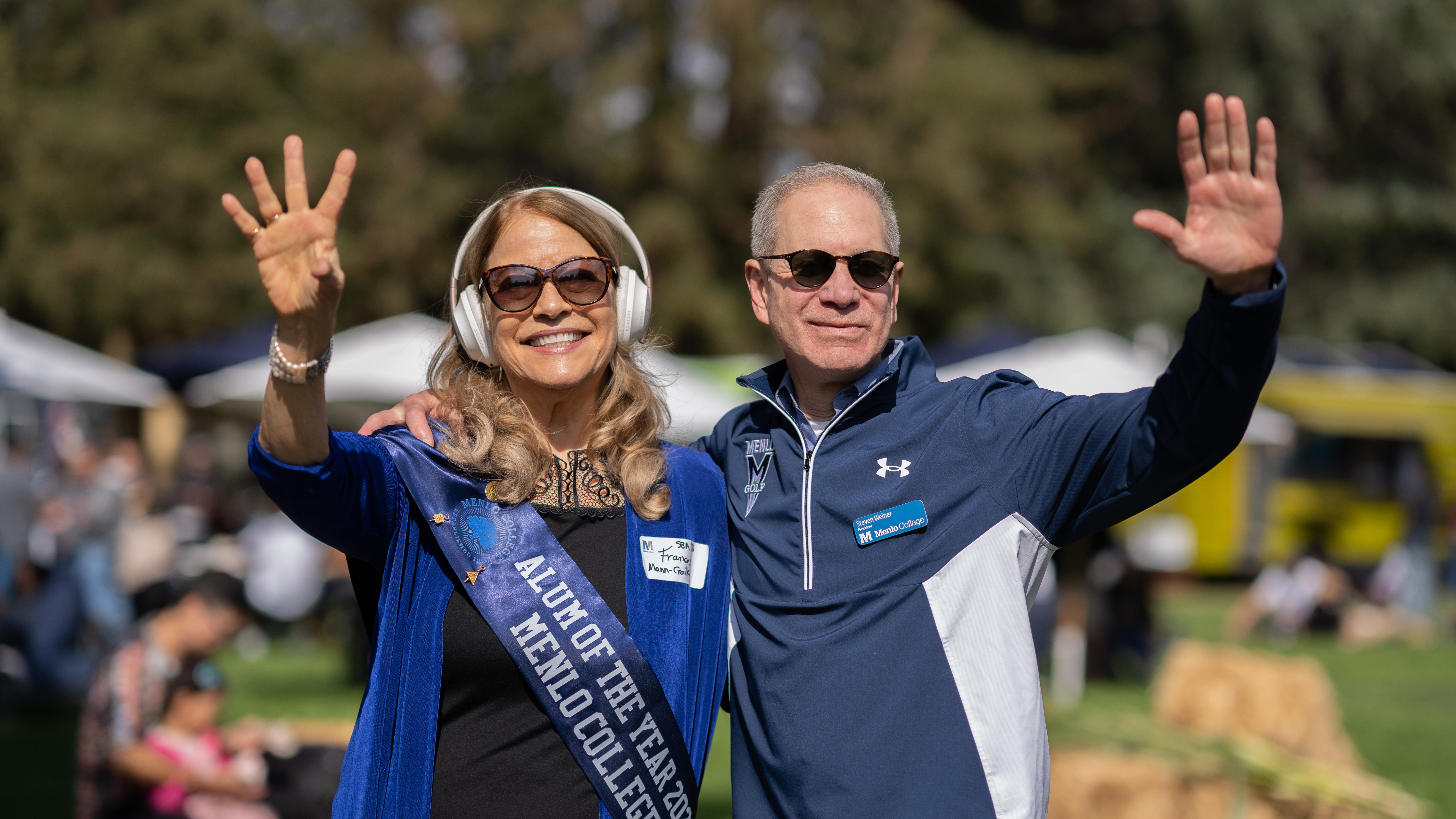 2020 Outstanding Oak Award Winner Frances Mann-Craik and President Steven Weiner