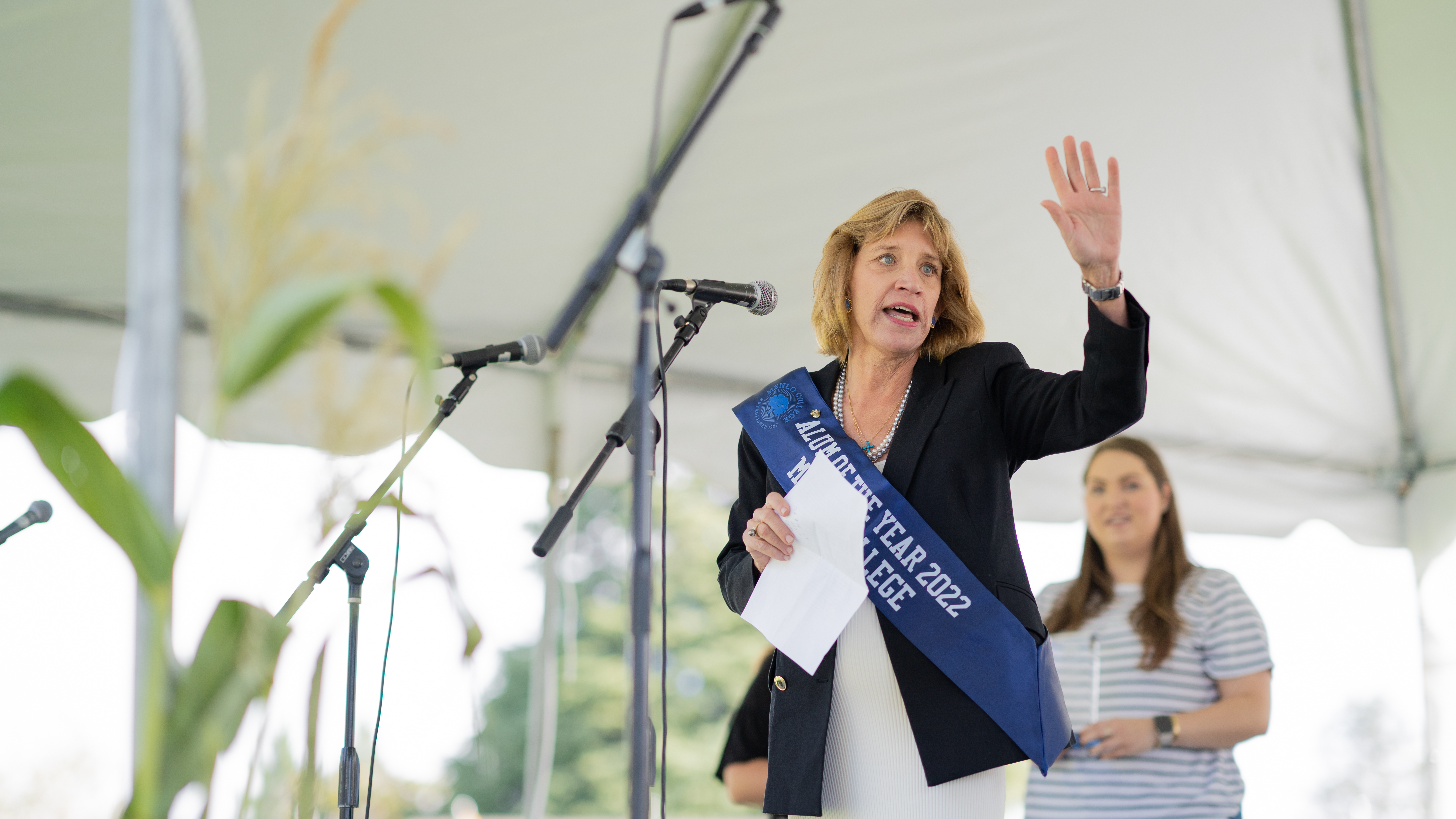 2022 Outstanding Oak Award Winner Maya Payne-Sewald '73