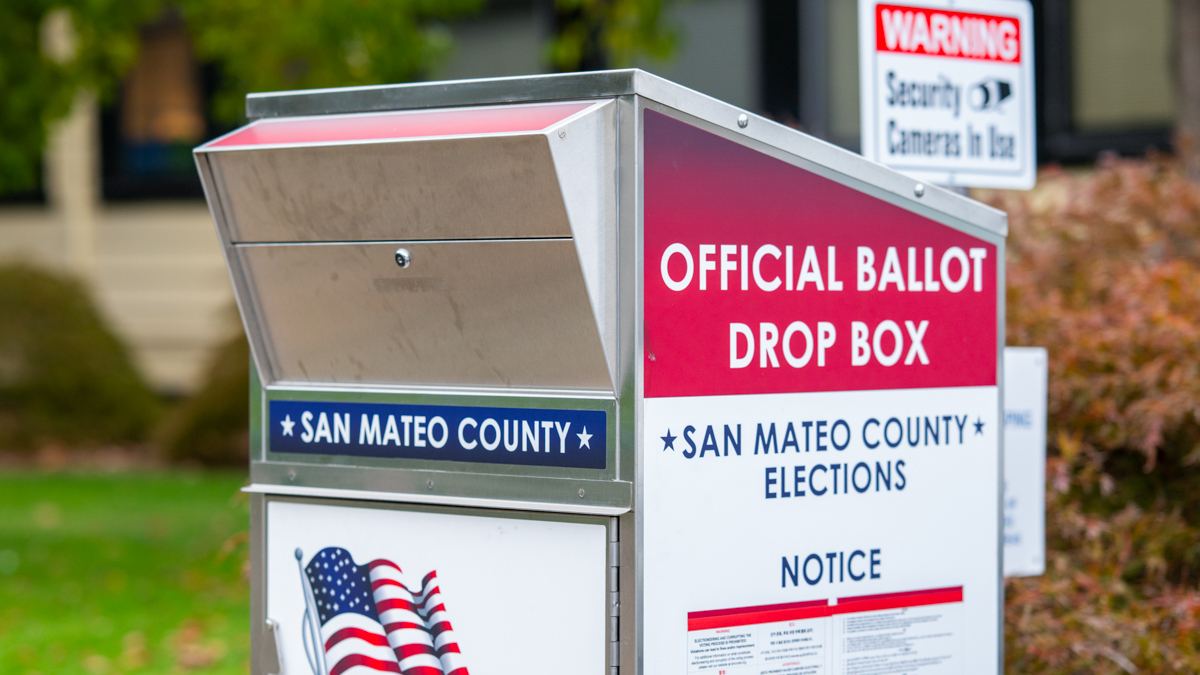 Menlo College Students Champion Civic Engagement Ahead of November Election